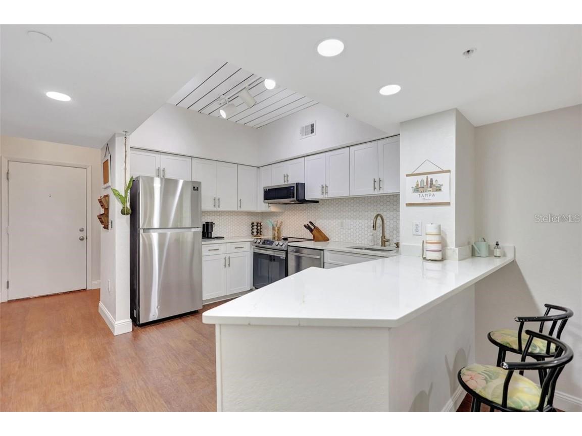 2411 W Horatio Street #526 Tampa FL 33609 TB8436596 image7