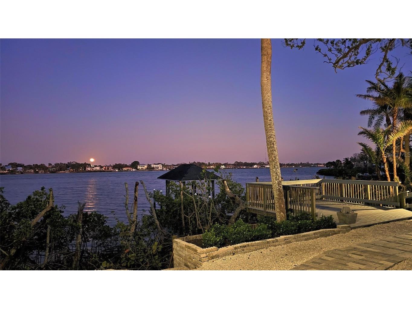 2411 and 2407 Casey Key Road Nokomis FL 34275 TB8352474 image99