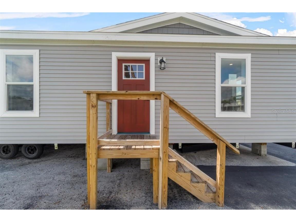 24116 Armadillo Road Astor FL 32102 P4936465 image3