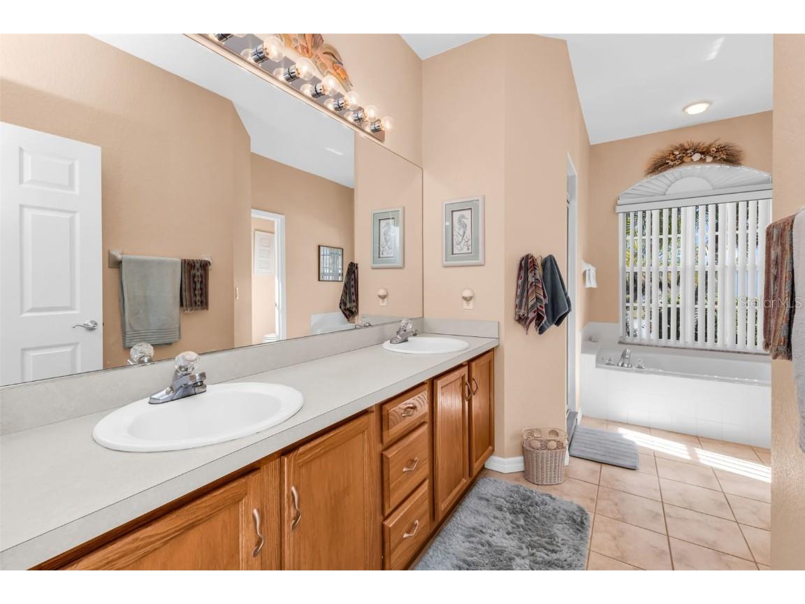 24116 Buckingham Way Punta Gorda FL 33980 C7517563 image14