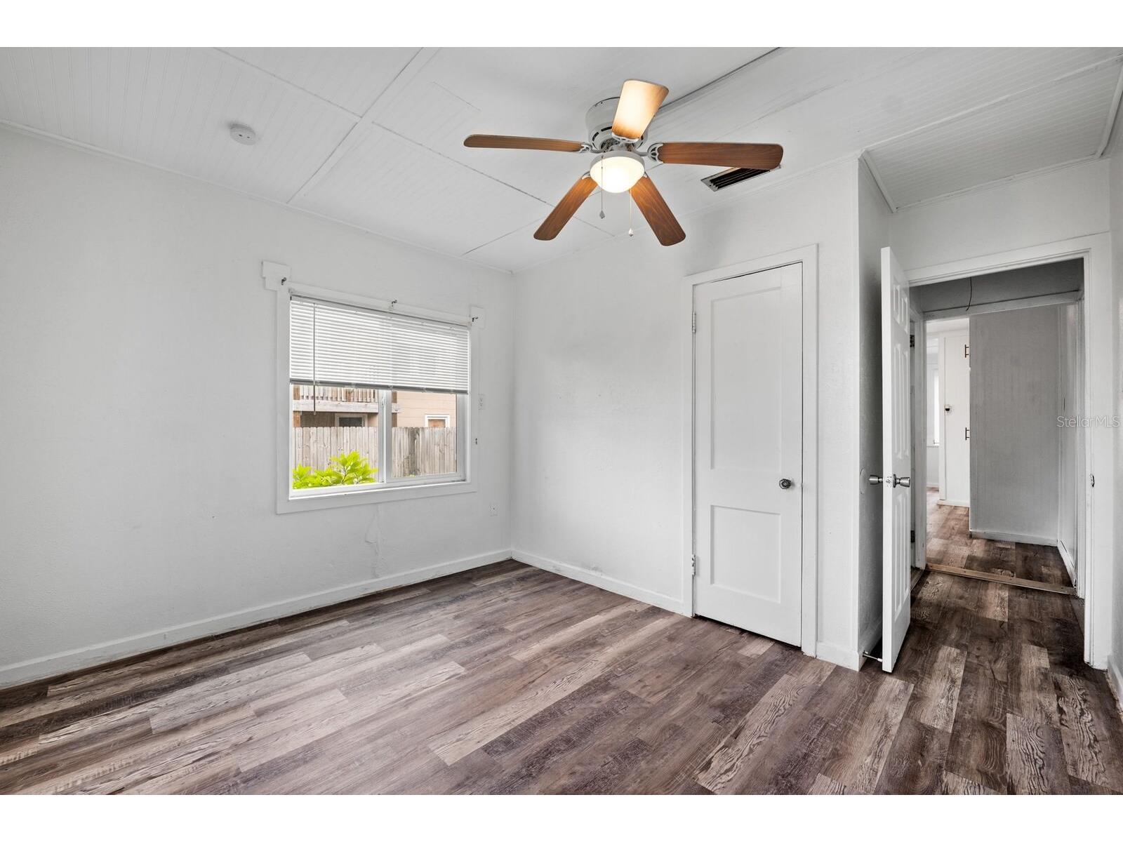 2412 51st Avenue N Saint Petersburg FL 33714 TB8523720 image19