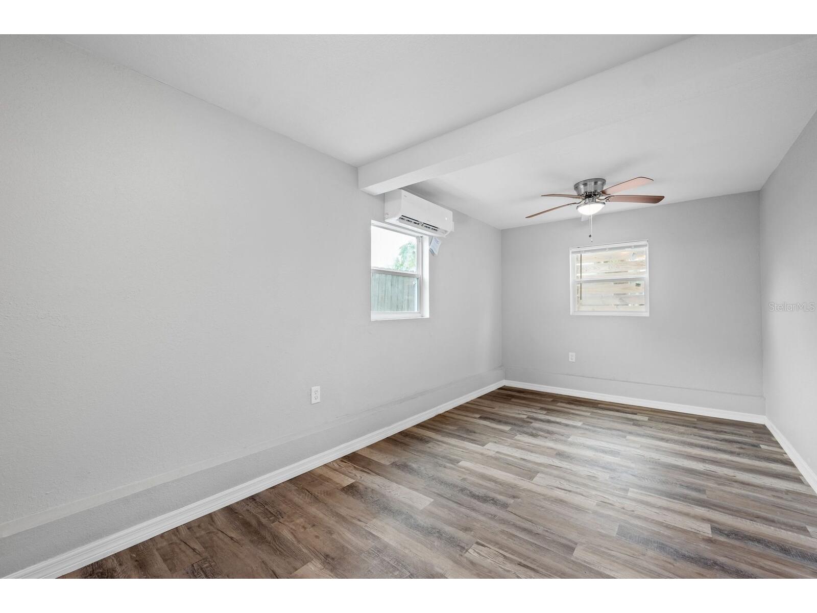 2412 51st Avenue N Saint Petersburg FL 33714 TB8523720 image25