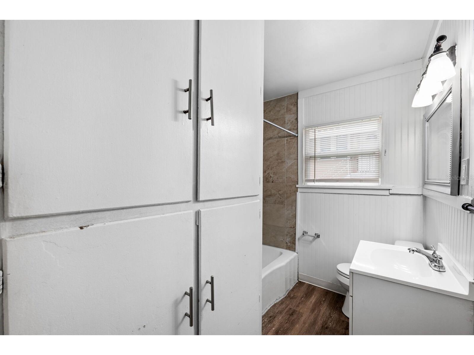 2412 51st Avenue N Saint Petersburg FL 33714 TB8523720 image48
