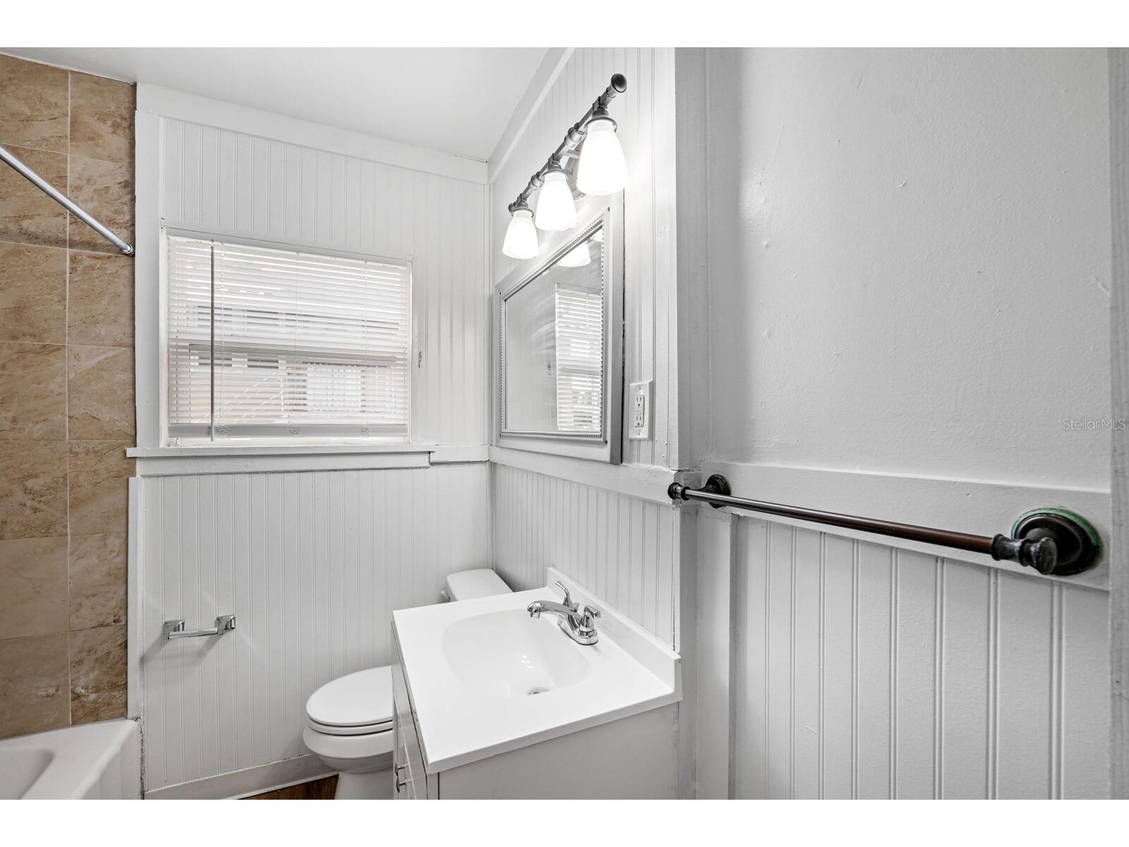 2412 51st Avenue N Saint Petersburg FL 33714 TB8523720 image49