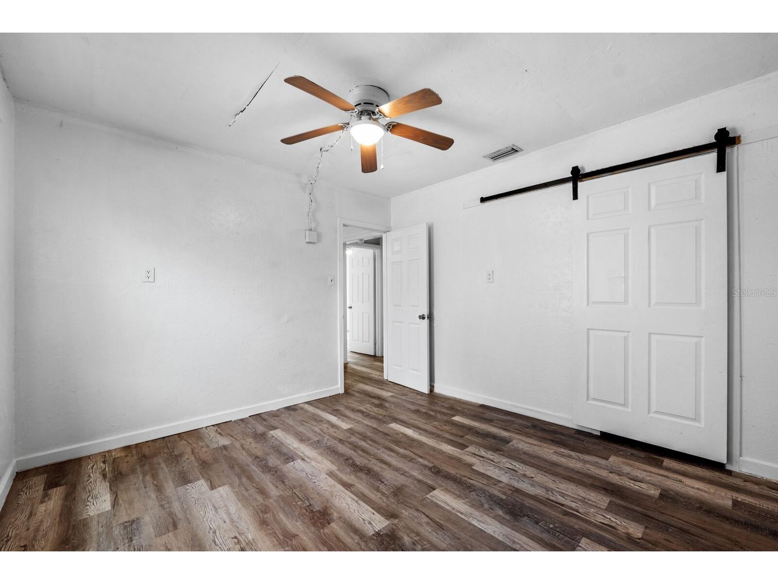 2412 51st Avenue N Saint Petersburg FL 33714 TB8523720 image50