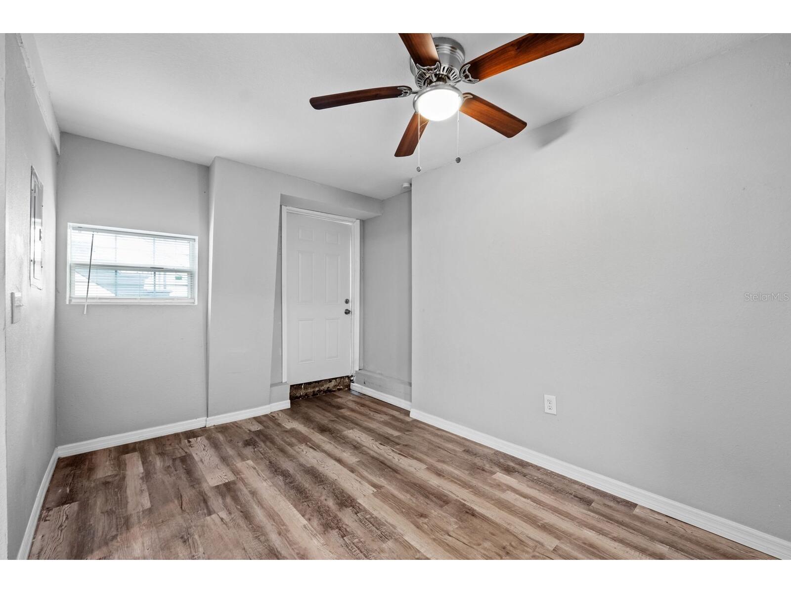 2412 51st Avenue N Saint Petersburg FL 33714 TB8523720 image55