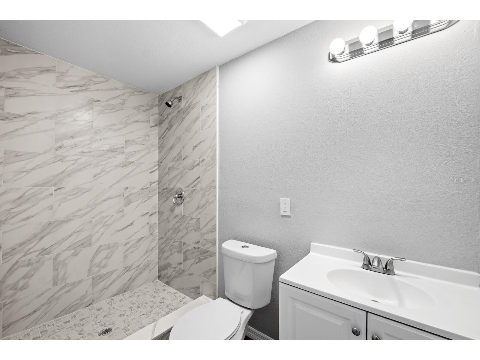 2412 51st Avenue N Saint Petersburg FL 33714 TB8523720 image57