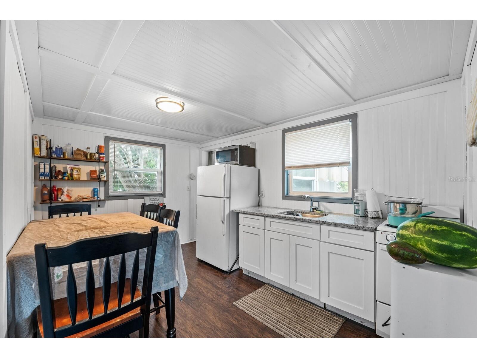 2412 51st Avenue N Saint Petersburg FL 33714 TB8523720 image60