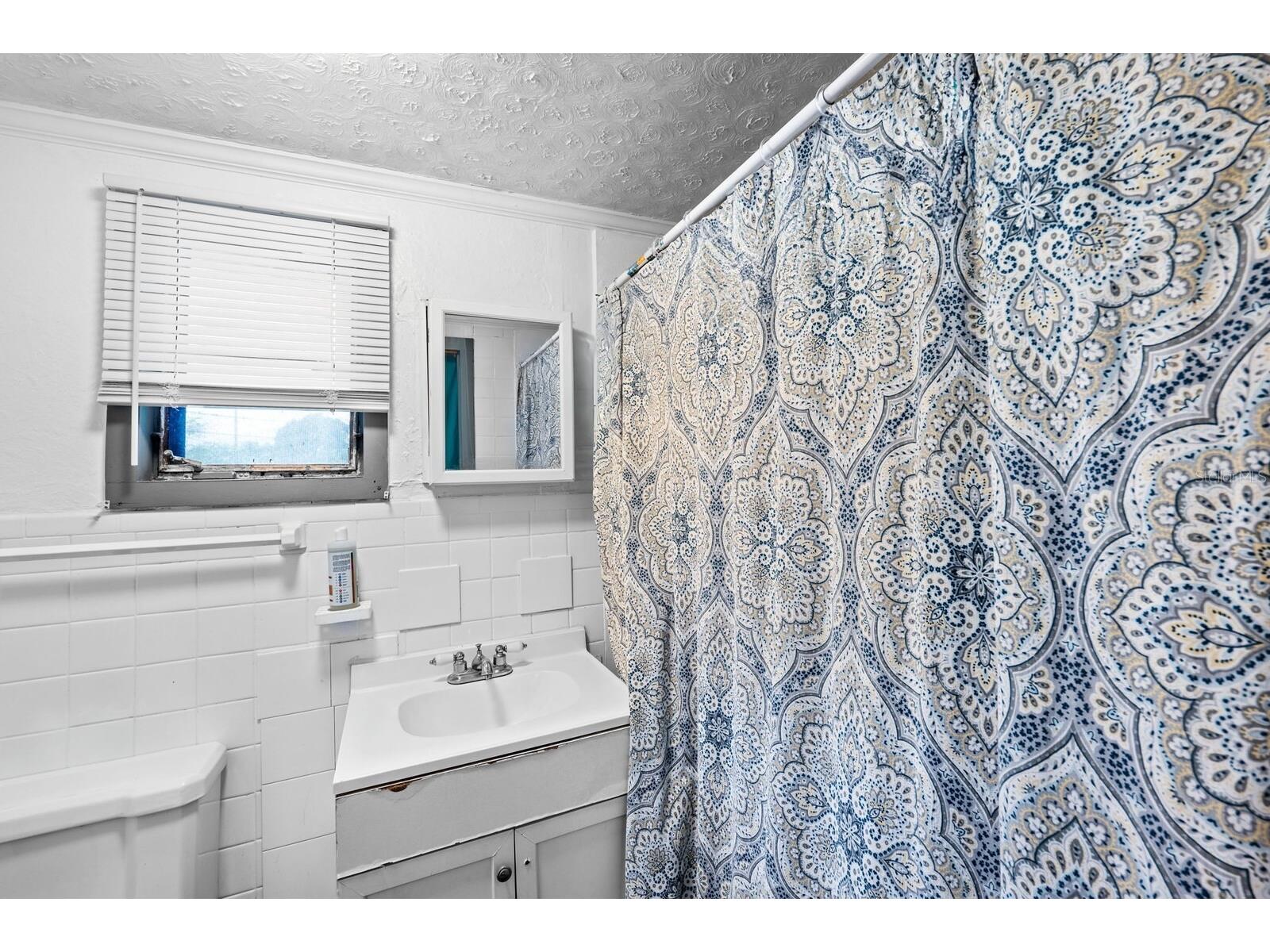 2412 51st Avenue N Saint Petersburg FL 33714 TB8523720 image62
