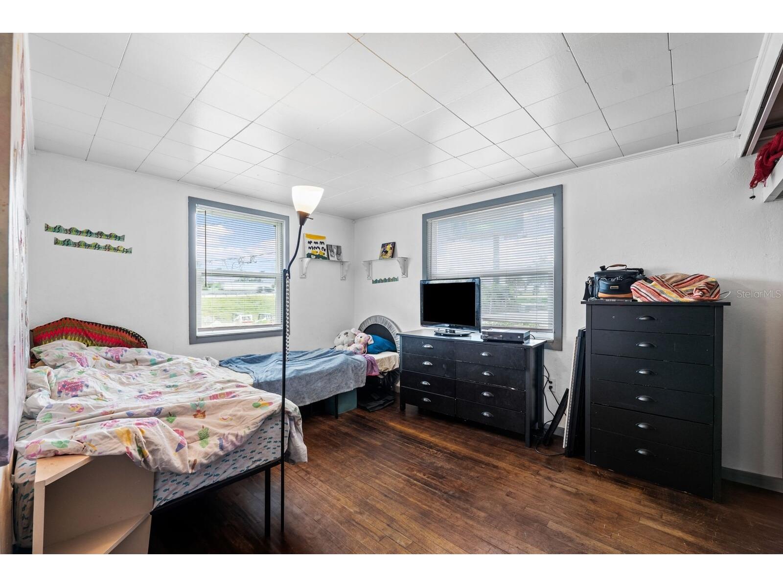 2412 51st Avenue N Saint Petersburg FL 33714 TB8523720 image63