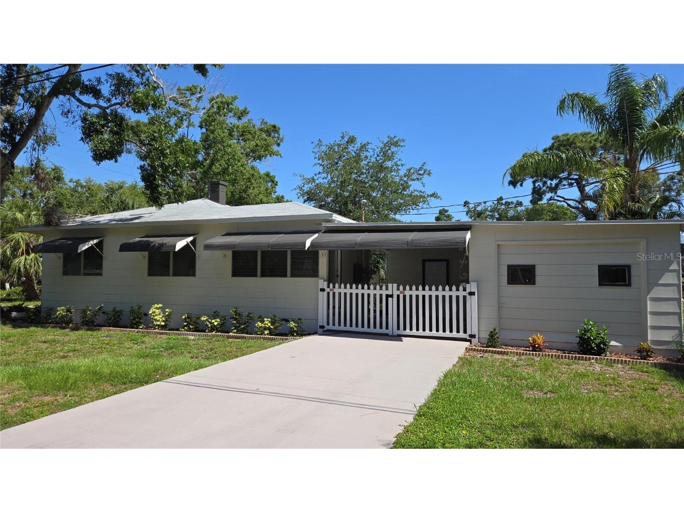 2412 53rd Street S Gulfport FL 33707 TB8363360 image1