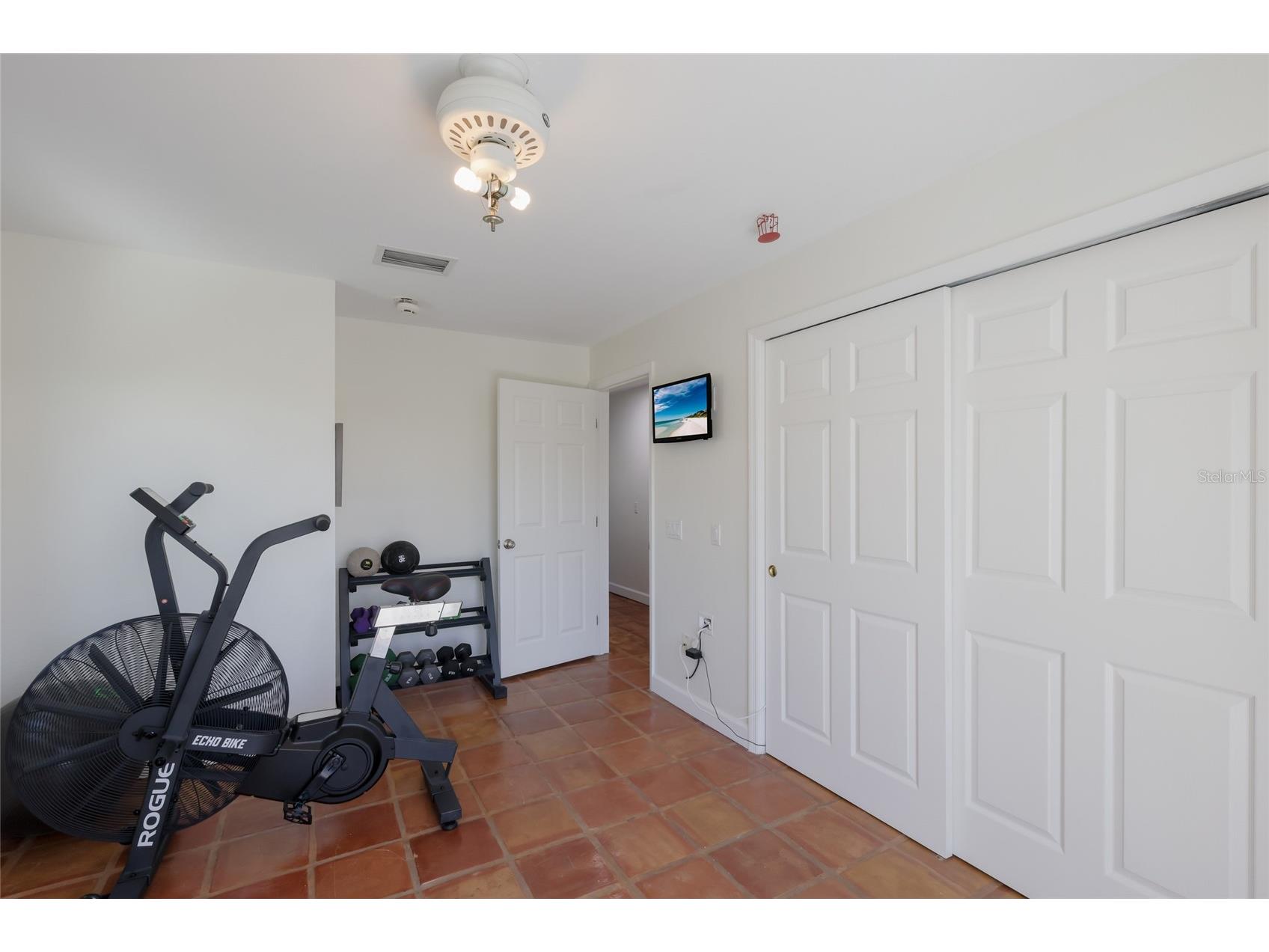 2412 Avenue B Bradenton Beach FL 34217 A4685605 image20