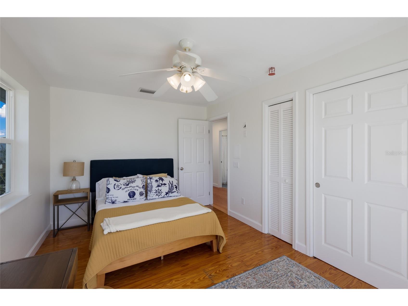 2412 Avenue B Bradenton Beach FL 34217 A4685605 image40