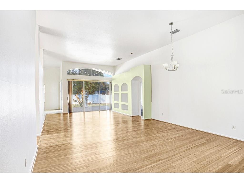 2412 Durant Road Valrico FL 33596 TB8475953 image5