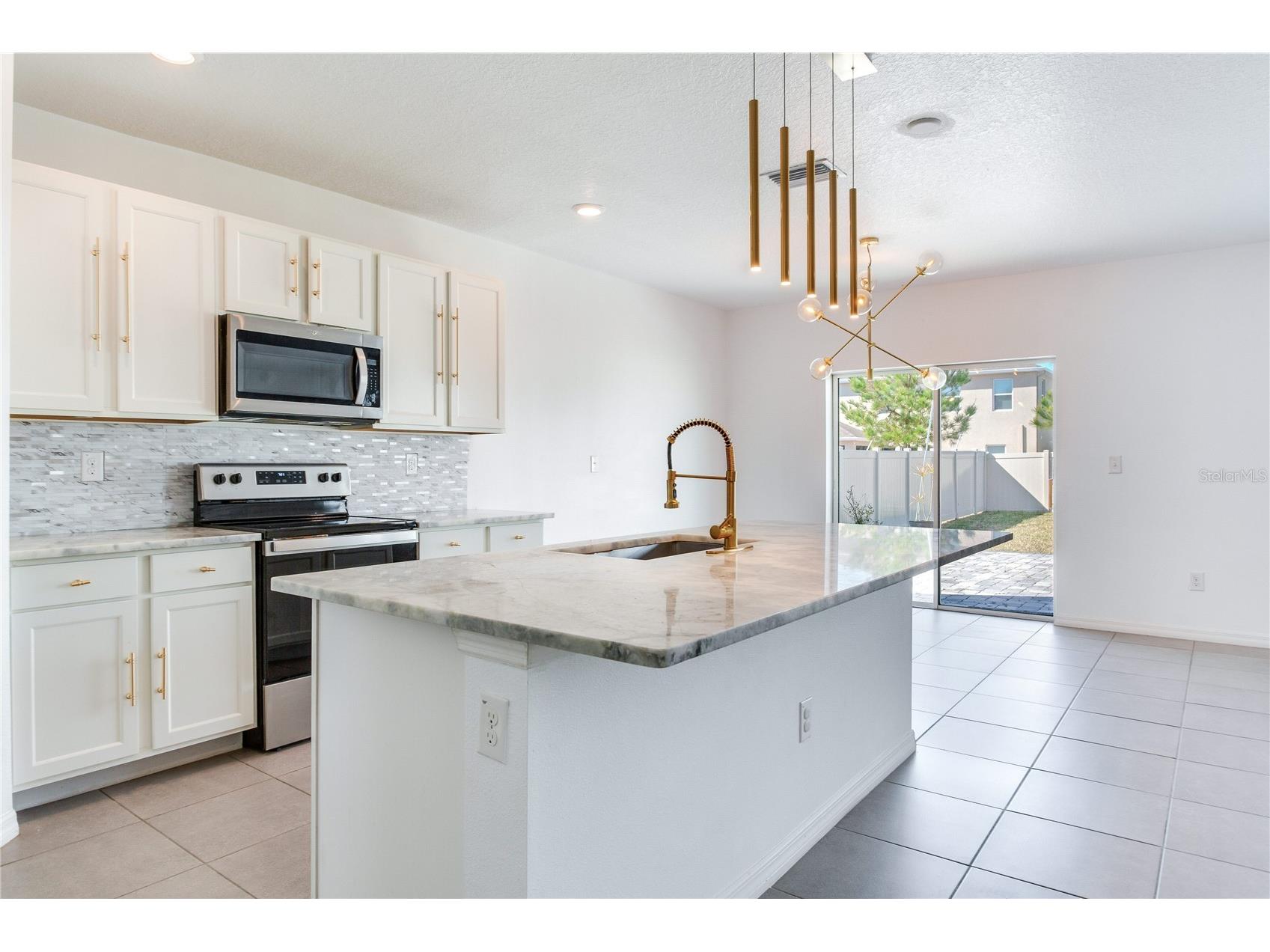 2412 Knight Island Drive Brandon FL 33511 TB8476634 image9