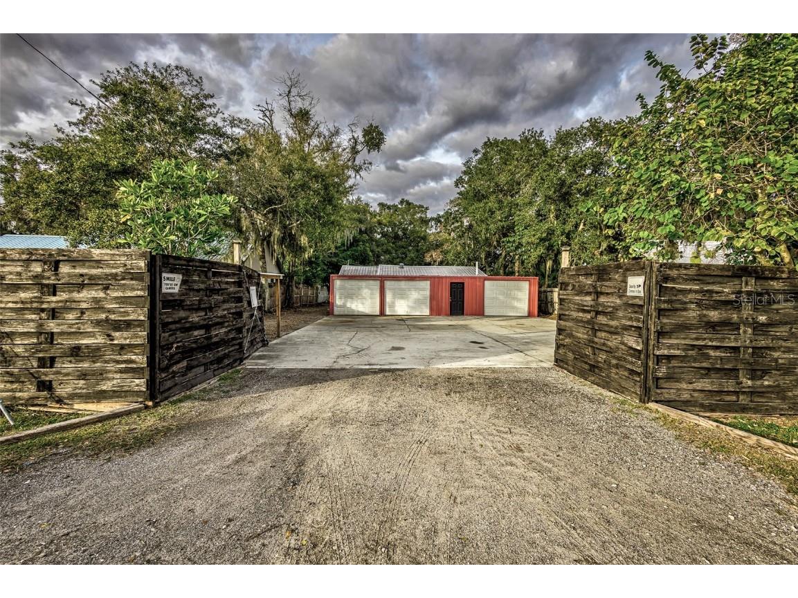 2412 Lakeview Street Lakeland FL 33801 L4942205 image1