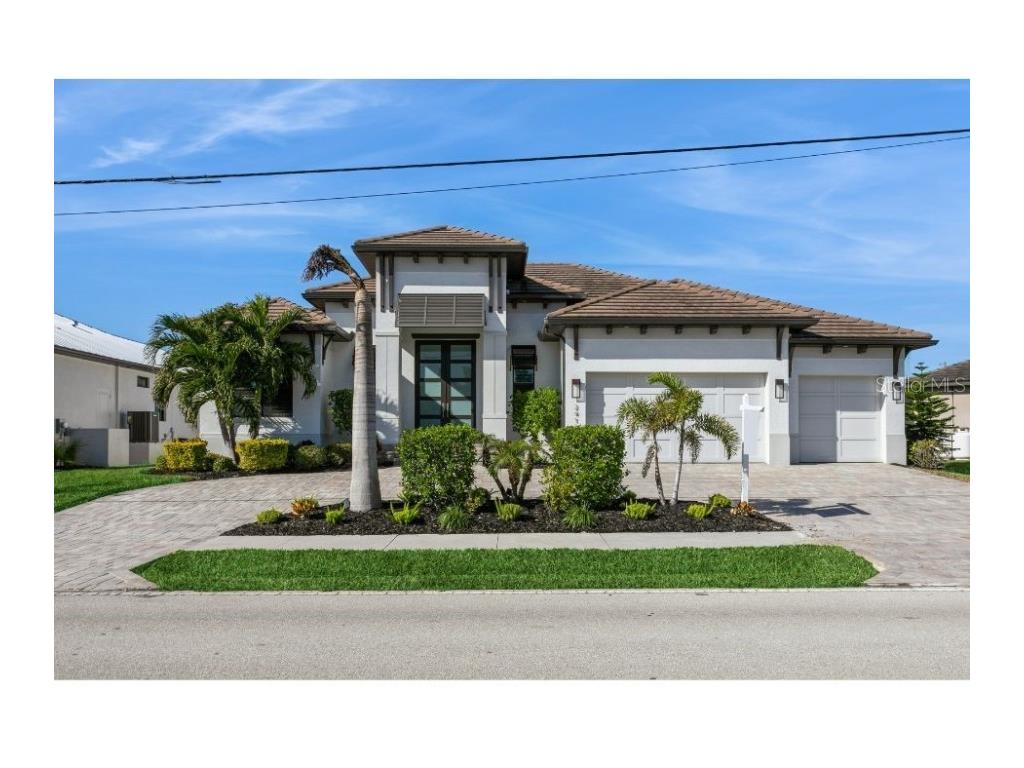 2412 Magdalina Drive Punta Gorda FL 33950 - LOBSTER STRAIT N6135821 image1