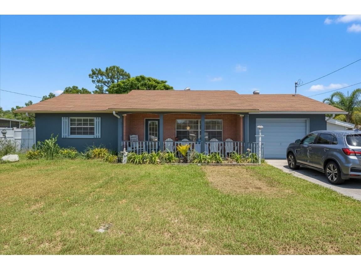 2412 Mariner Boulevard Spring Hill FL 34609 W7876894 image1