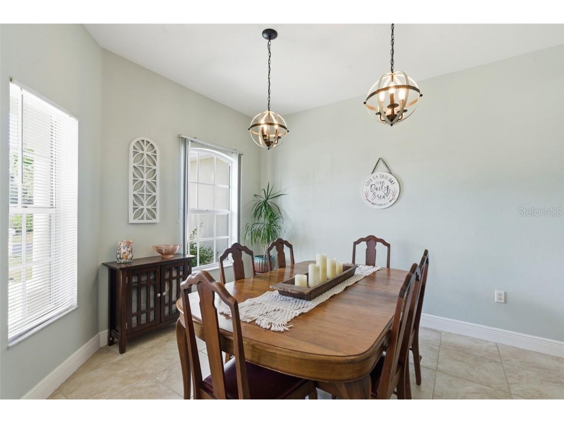 2412 Nature Pointe Loop Fort Myers FL 33905 C7518368 image11