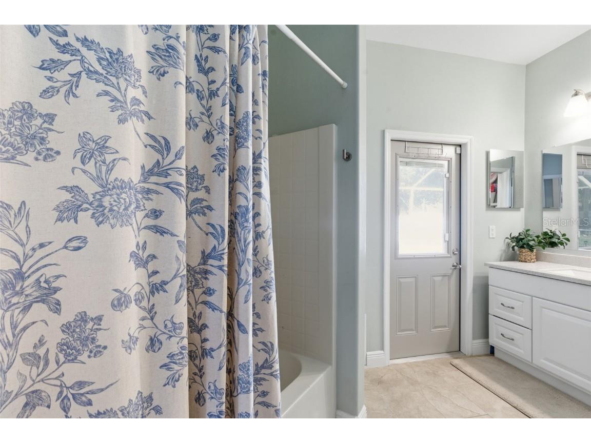 2412 Nature Pointe Loop Fort Myers FL 33905 C7518368 image33