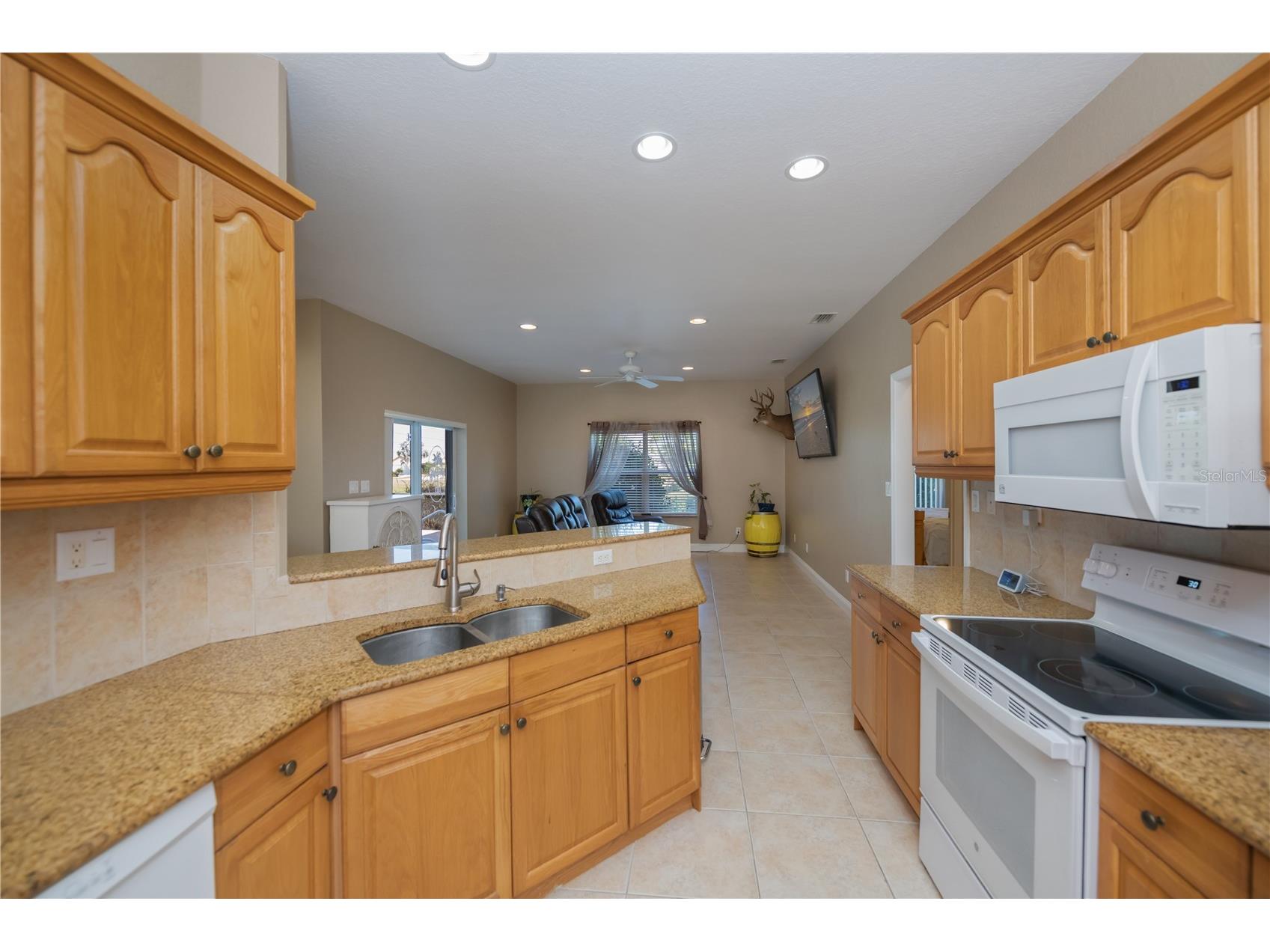 2412 Rio De Janeiro Avenue Punta Gorda FL 33983 C7517304 image20