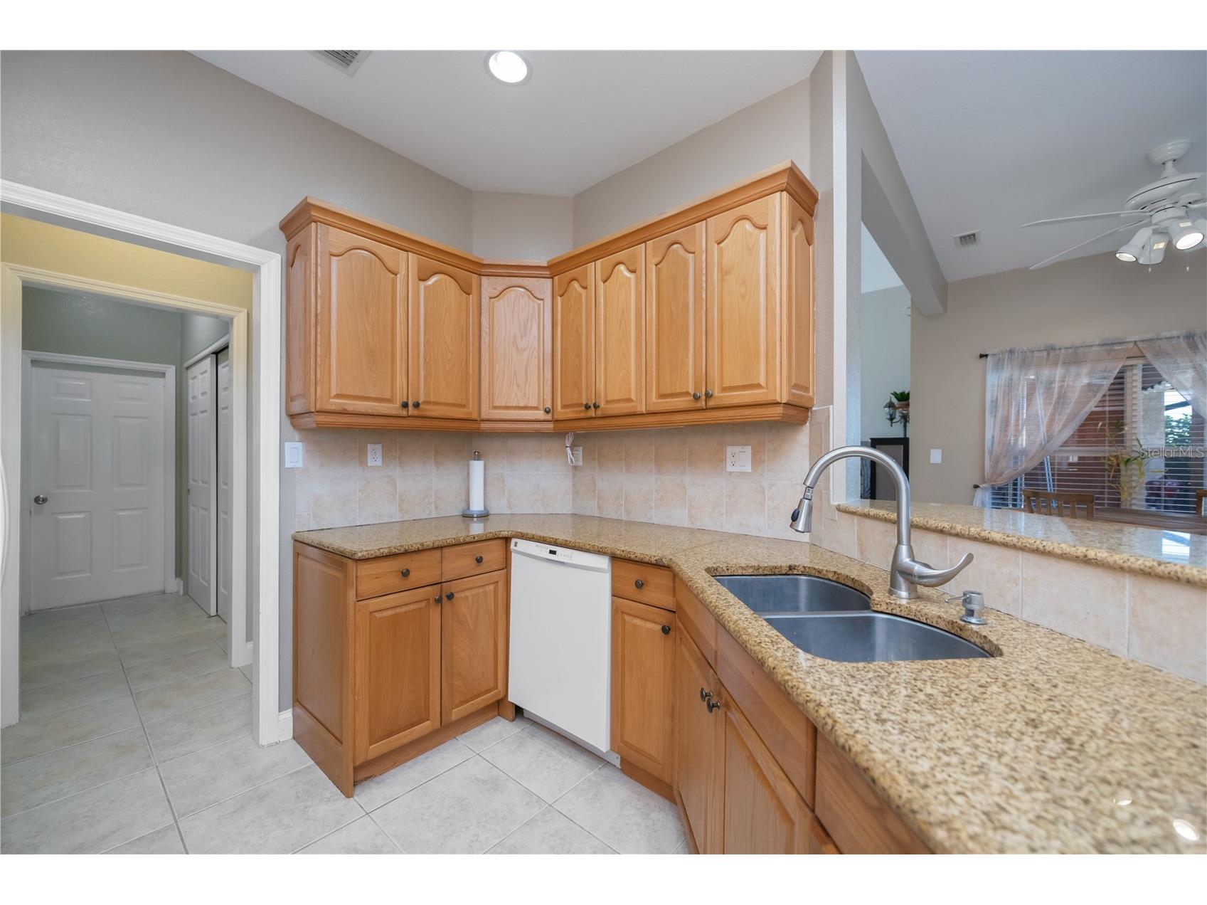 2412 Rio De Janeiro Avenue Punta Gorda FL 33983 C7517304 image24