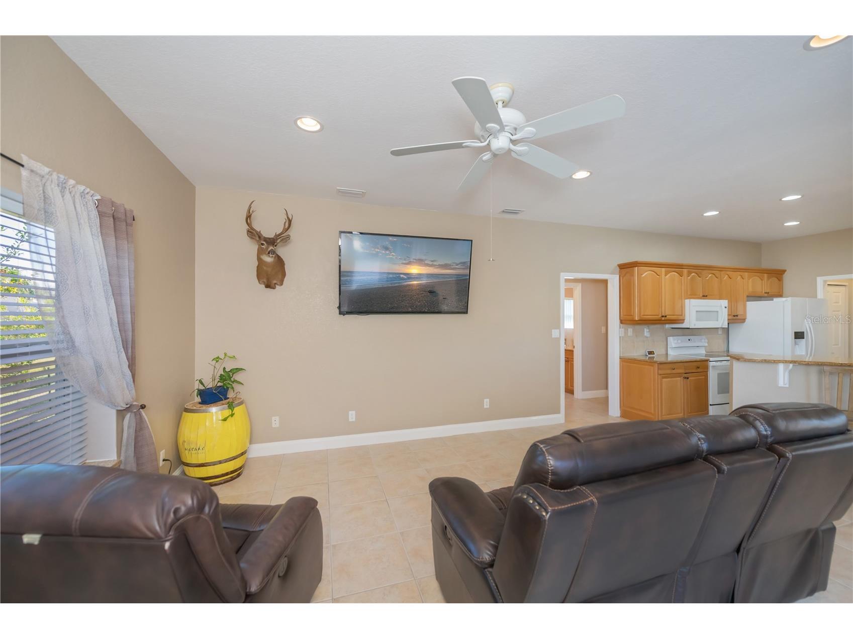 2412 Rio De Janeiro Avenue Punta Gorda FL 33983 C7517304 image27