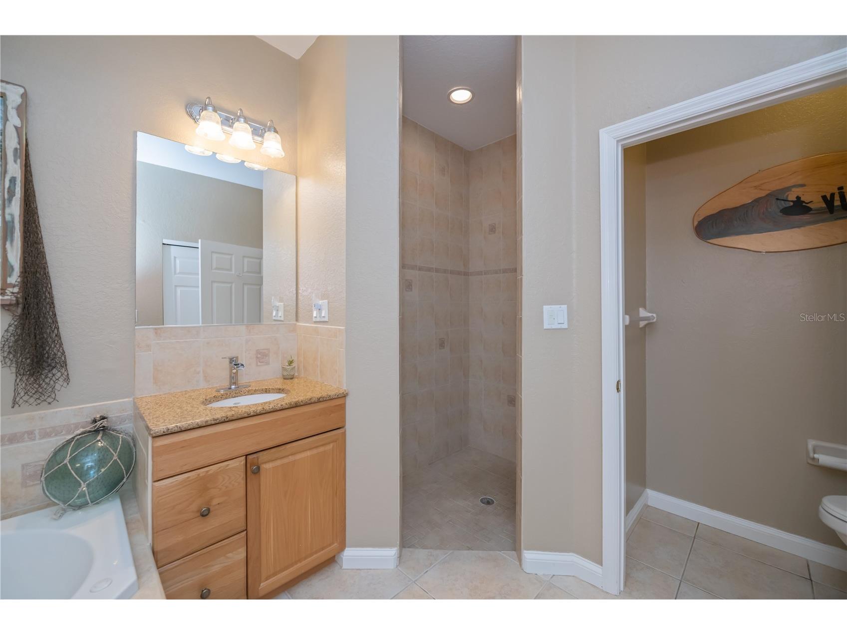 2412 Rio De Janeiro Avenue Punta Gorda FL 33983 C7517304 image40