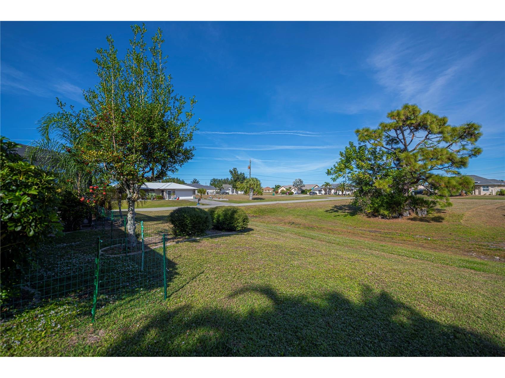 2412 Rio De Janeiro Avenue Punta Gorda FL 33983 C7517304 image57