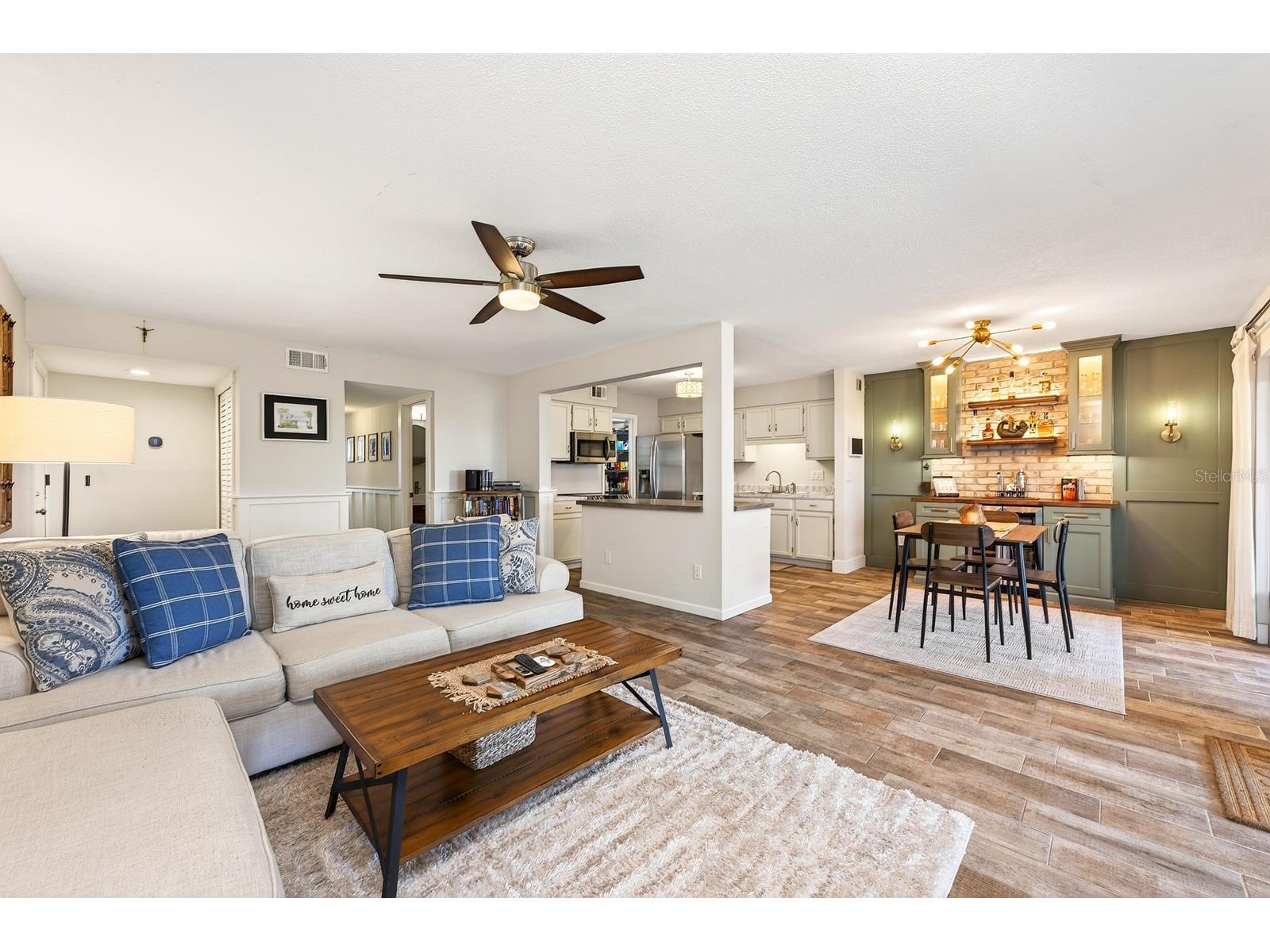2412 Tack Room Lane #6 Orlando FL 32812 O6410448 image3