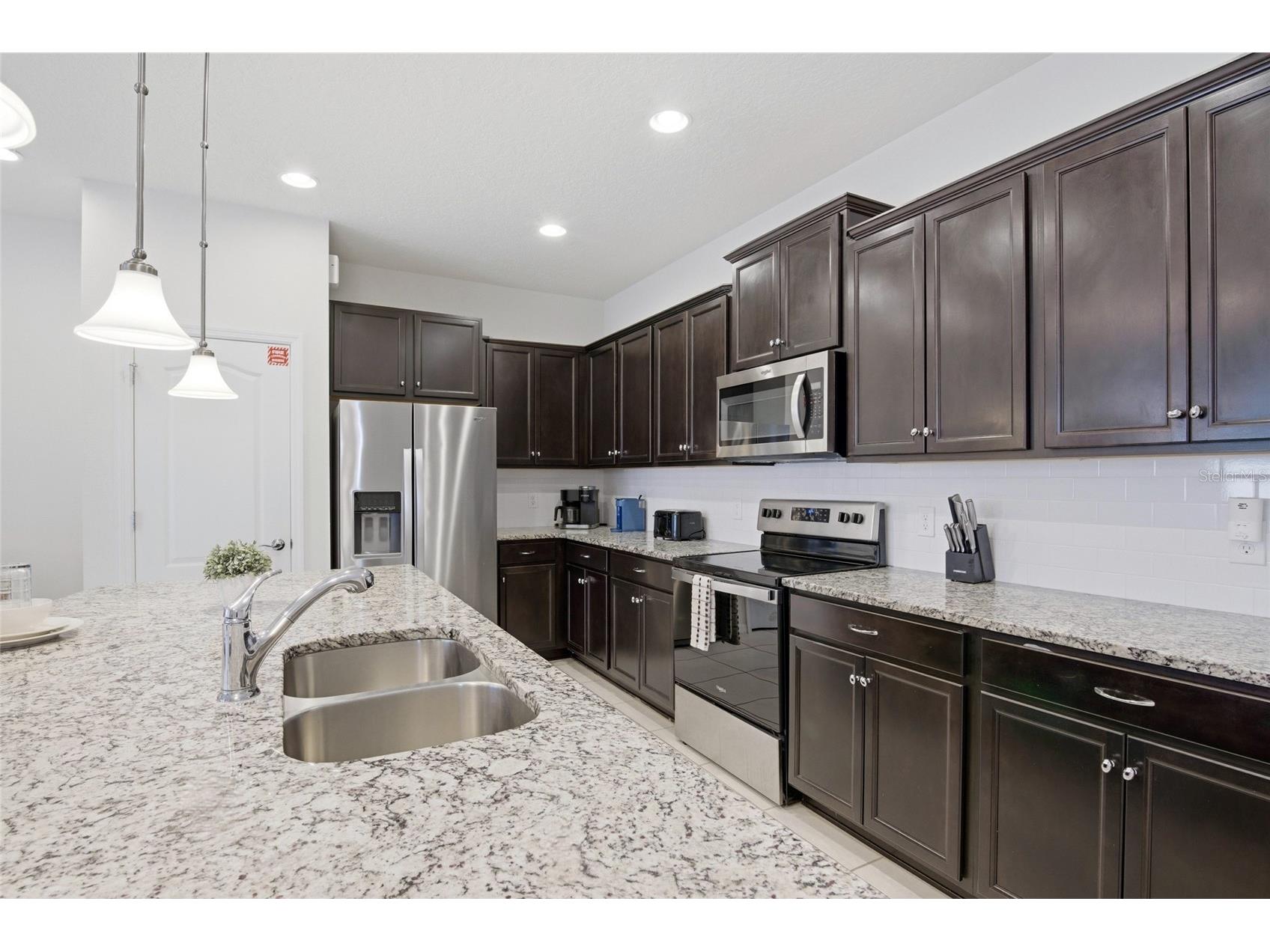 2412 Tanger Drive Kissimmee FL 34747 G5108377 image11