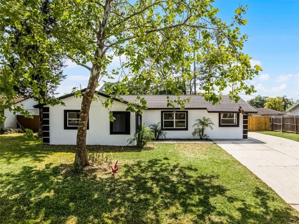 2412 Yule Tree Drive Edgewater FL 32141 O6303030 image1