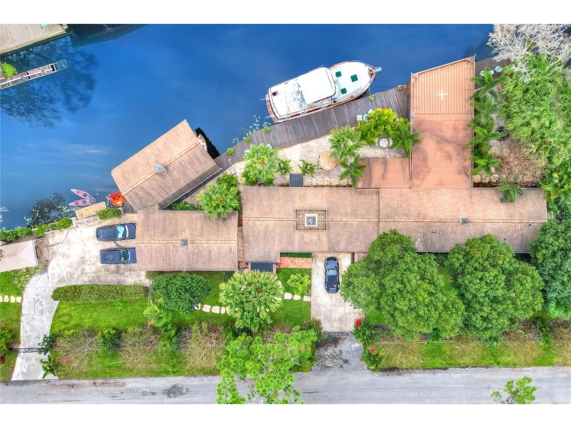 24120 Mink Road Astor FL 32102 A4633191 image1