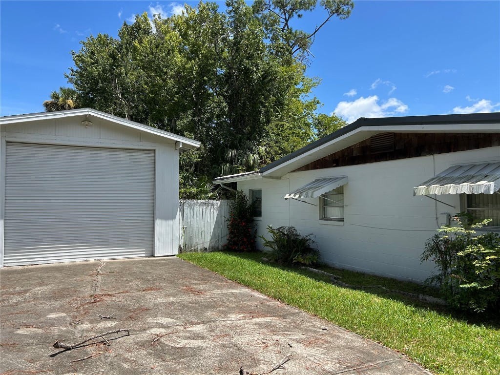 24121 Armadillo Road Astor FL 32102 R4909732 image4