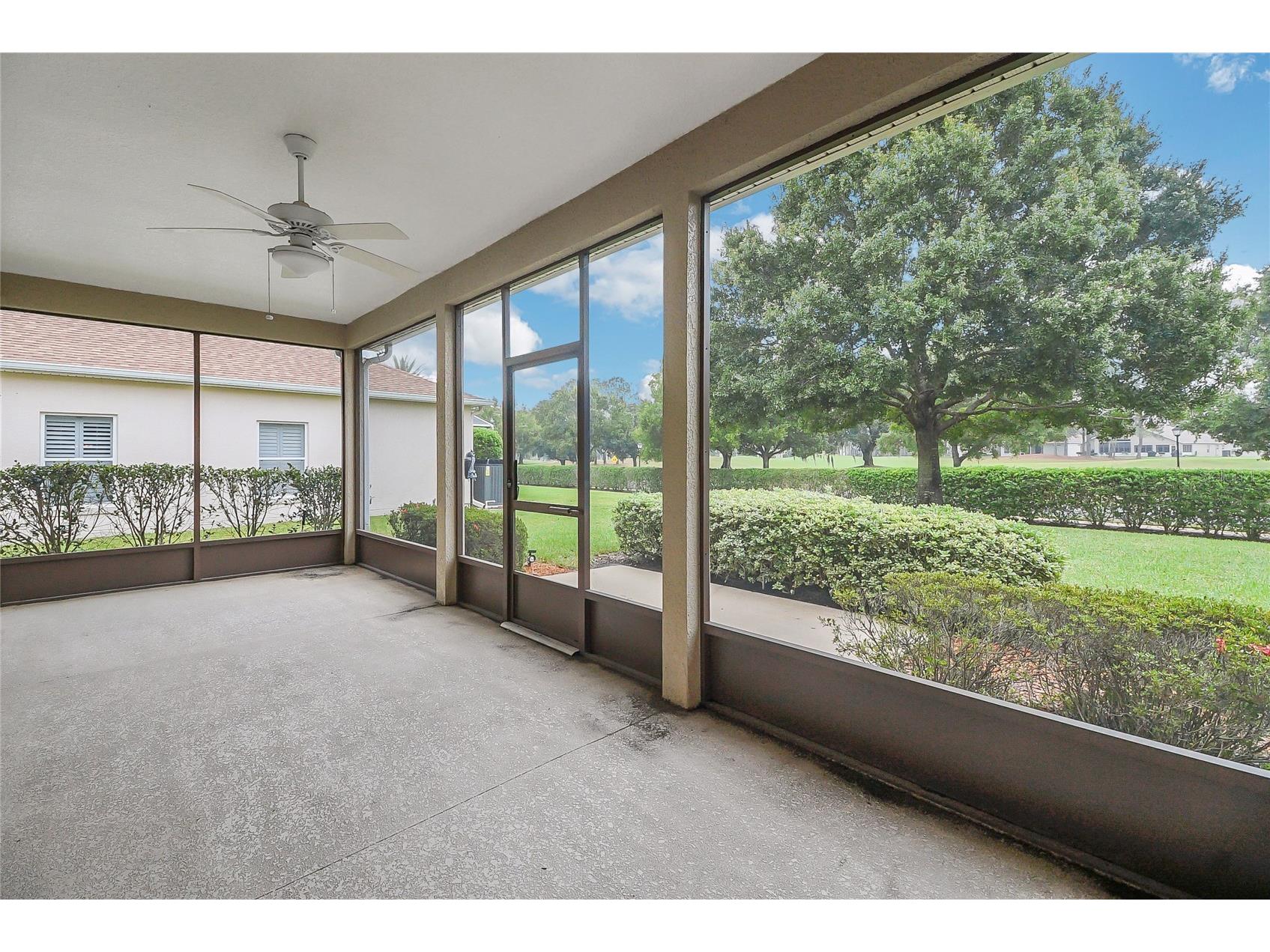 24128 Robinwood Street Leesburg FL 34748 G5109326 image15