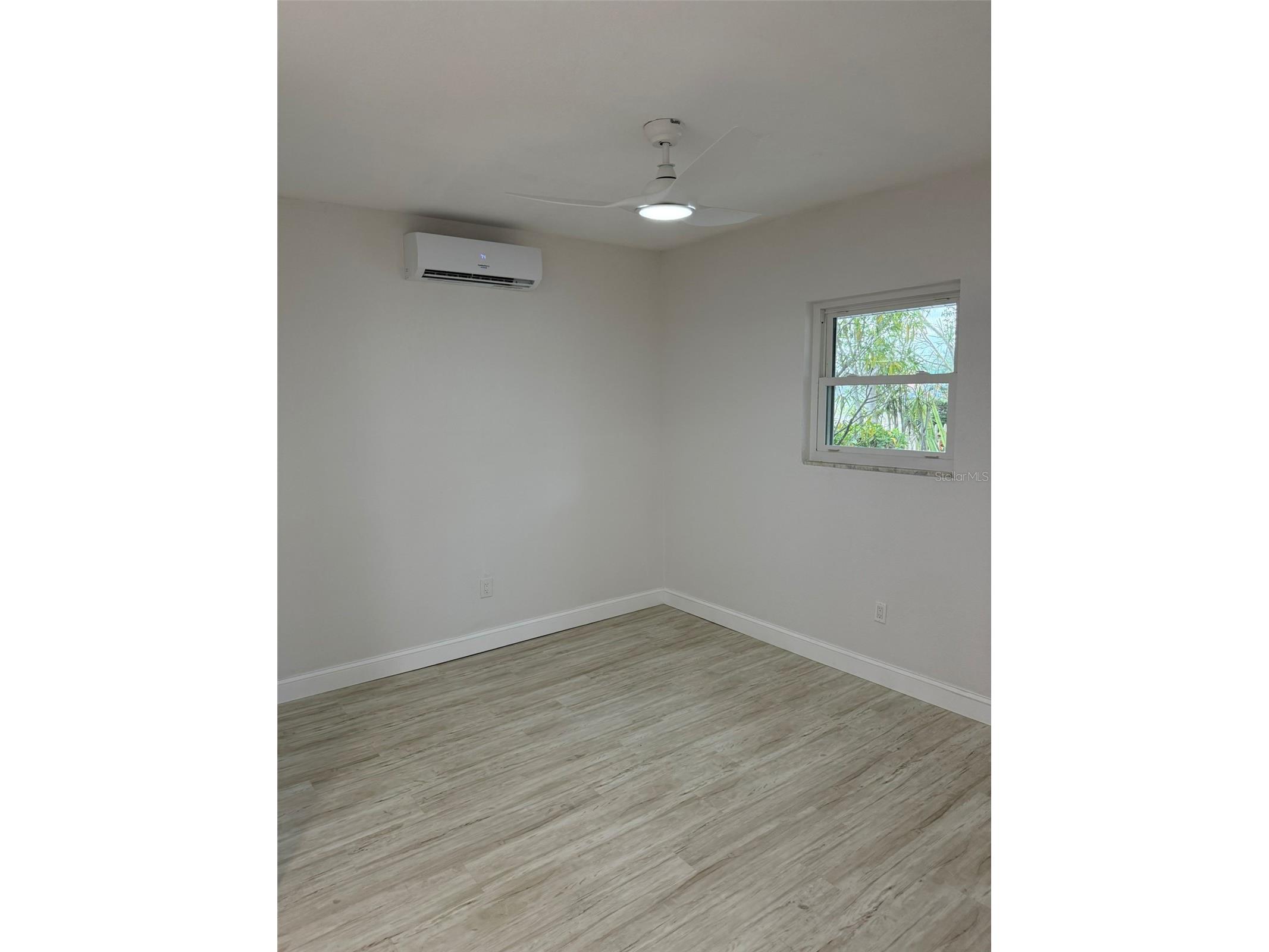 2413 18th Avenue N Saint Petersburg FL 33713 TB8506392 image16