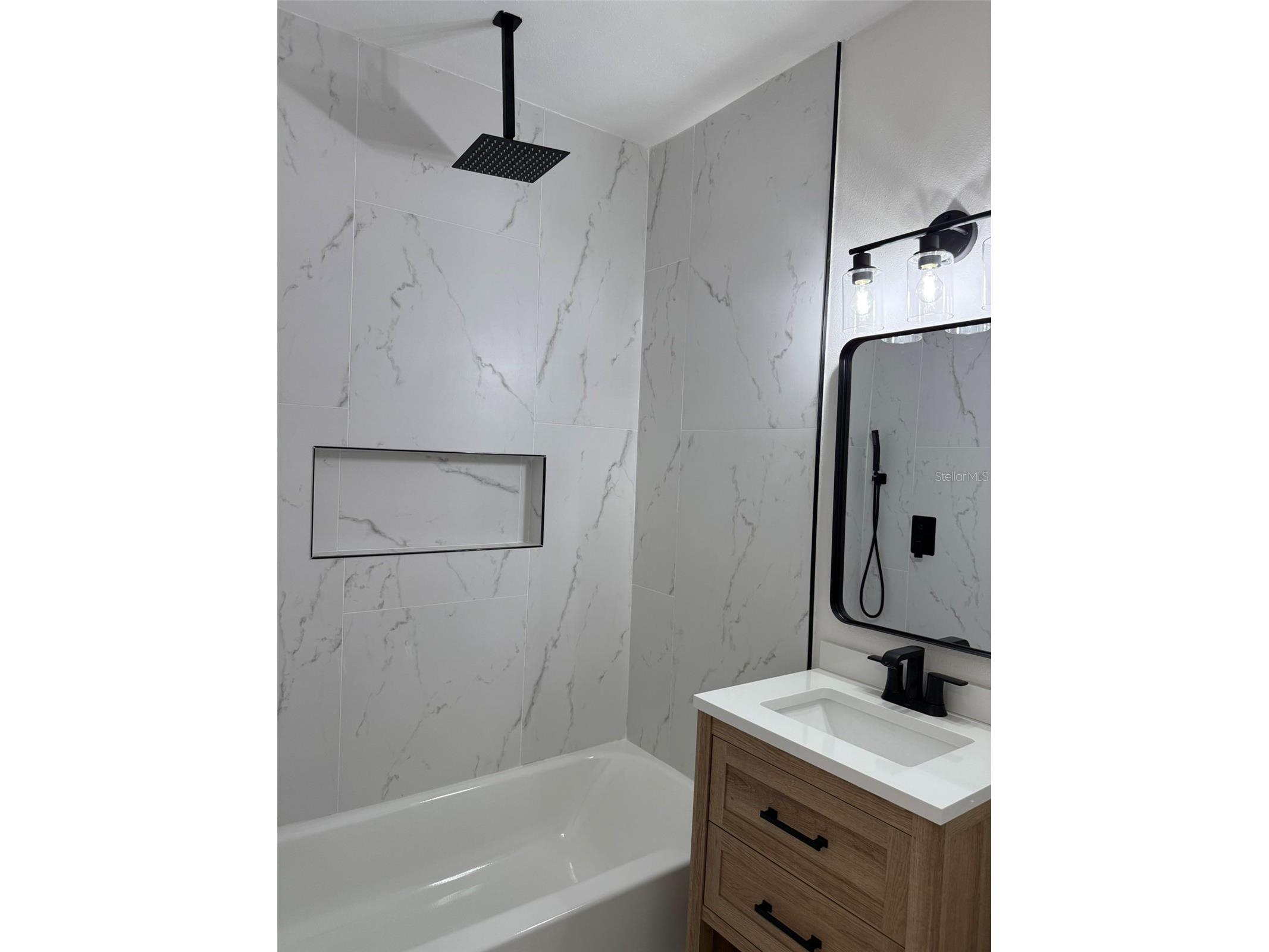 2413 18th Avenue N Saint Petersburg FL 33713 TB8506392 image19