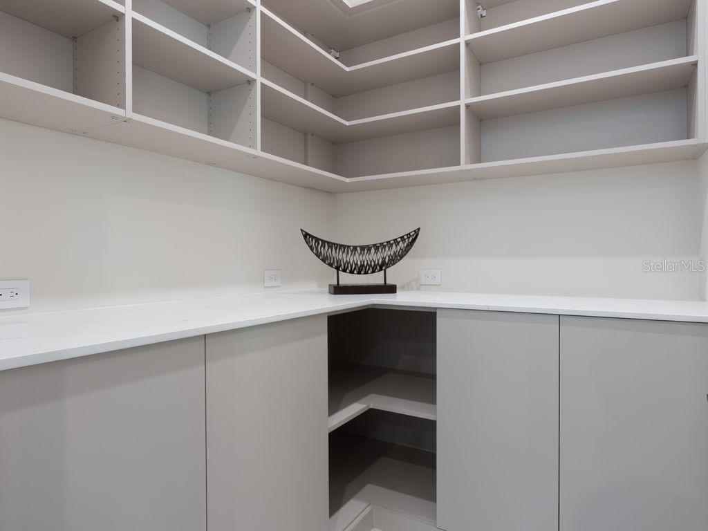 2413 Clematis Street Sarasota FL 34239 N6141220 image18