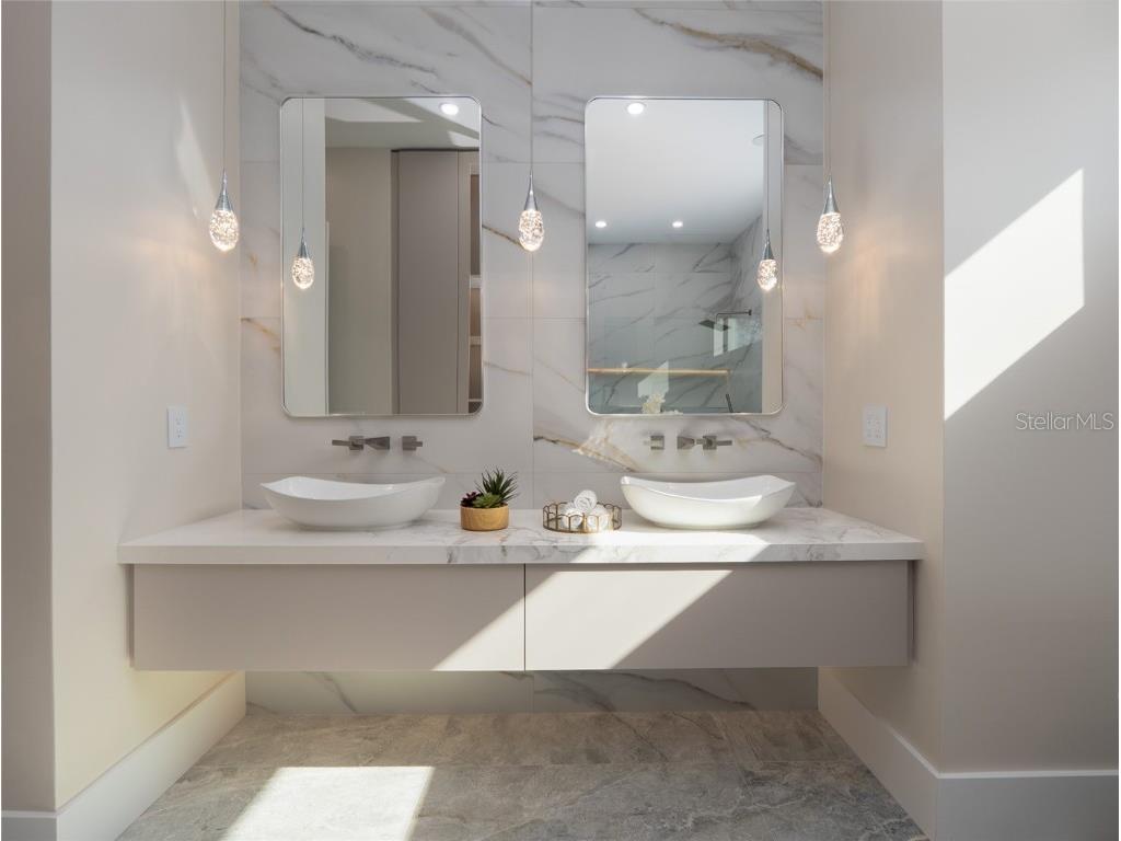 2413 Clematis Street Sarasota FL 34239 N6141220 image40