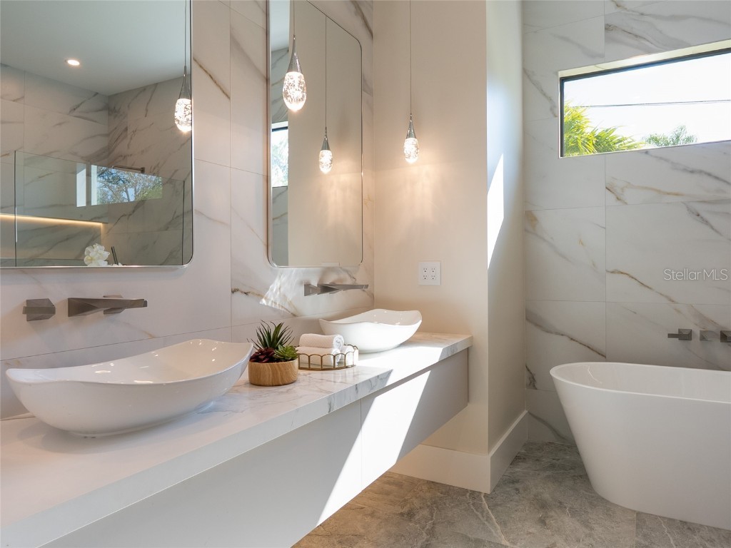 2413 Clematis Street Sarasota FL 34239 N6141220 image41