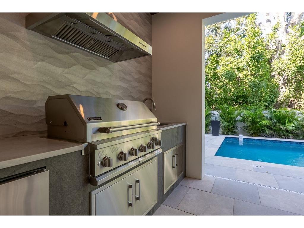 2413 Clematis Street Sarasota FL 34239 N6141220 image54