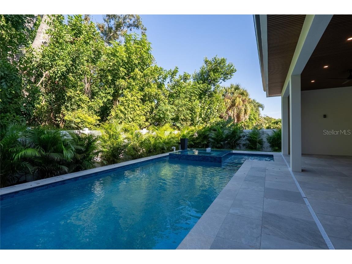 2413 Clematis Street Sarasota FL 34239 N6141220 image57