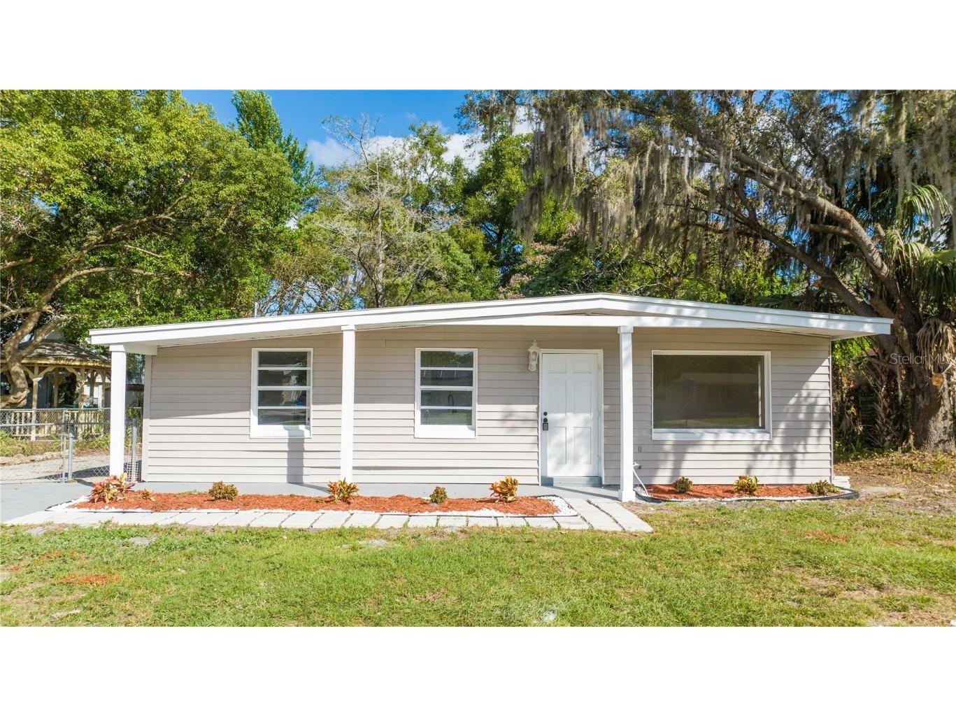 2413 Drake Drive Orlando FL 32810 O6154545 image1