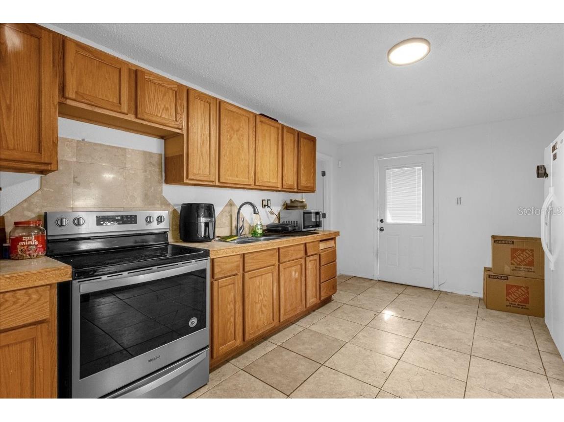 2413 Marlboro Street Orlando FL 32806 O6358595 image6