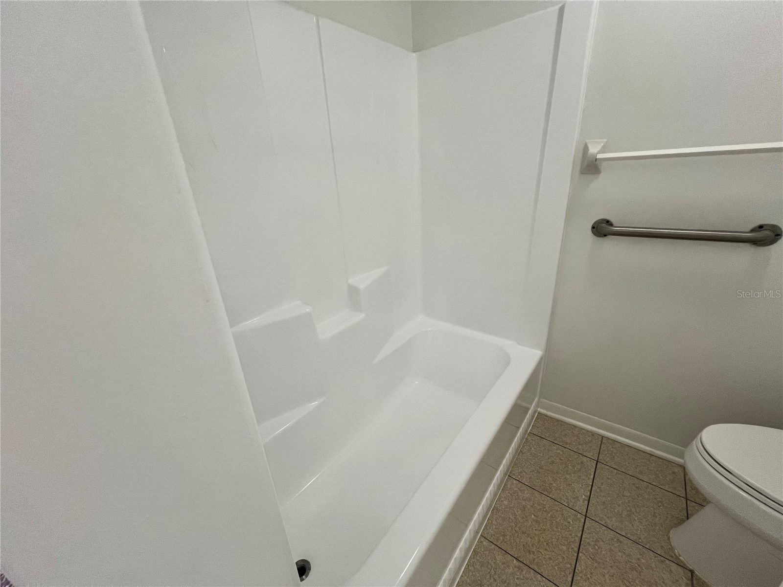 2413 NW 63rd Terrace Gainesville FL 32606 GC539388 image16