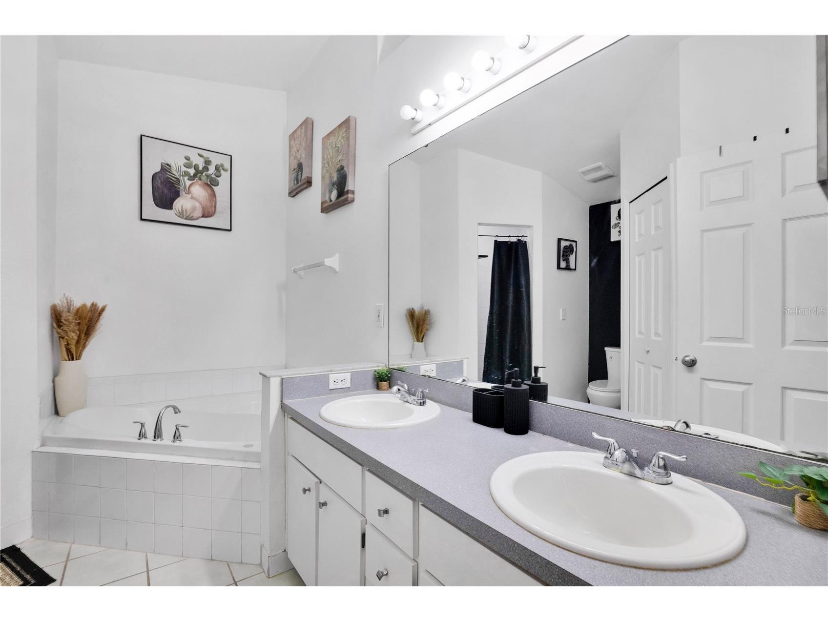 2413 Radnor Avenue Orlando FL 32826 O6405112 image14