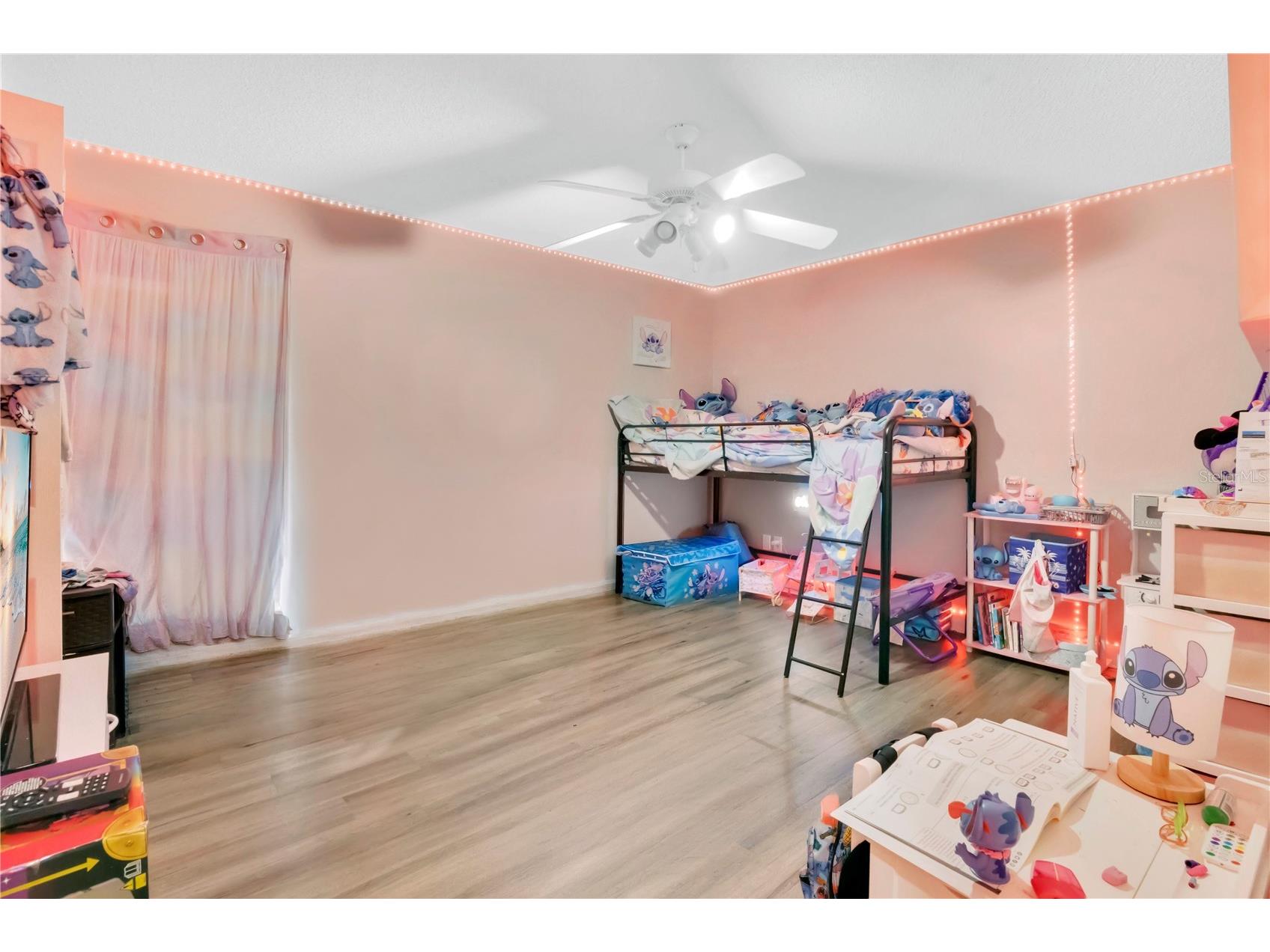 2413 Radnor Avenue Orlando FL 32826 O6405112 image19