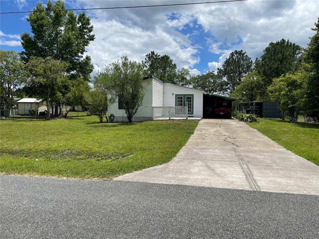 24132 Panther Road Astor FL 32102 V4924519 image1