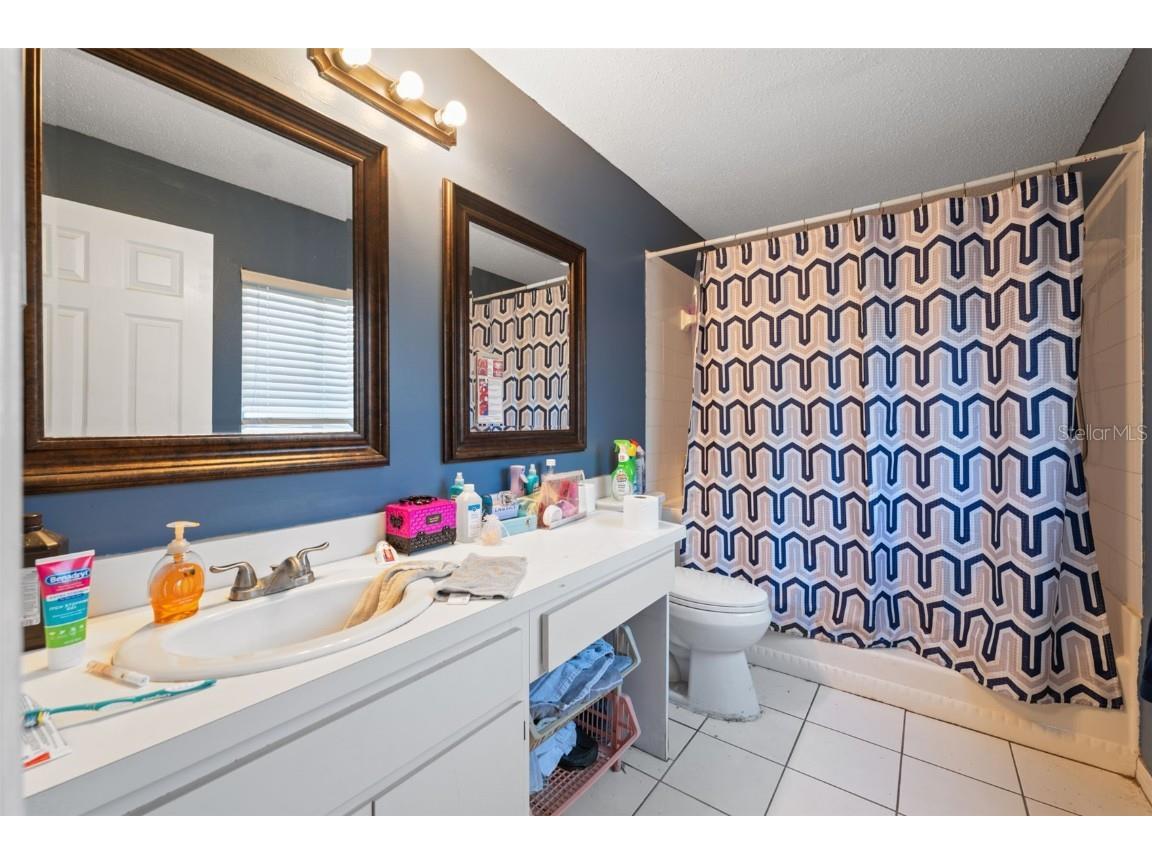 24138 Twin Court Land O Lakes FL 34639 W7880273 image19