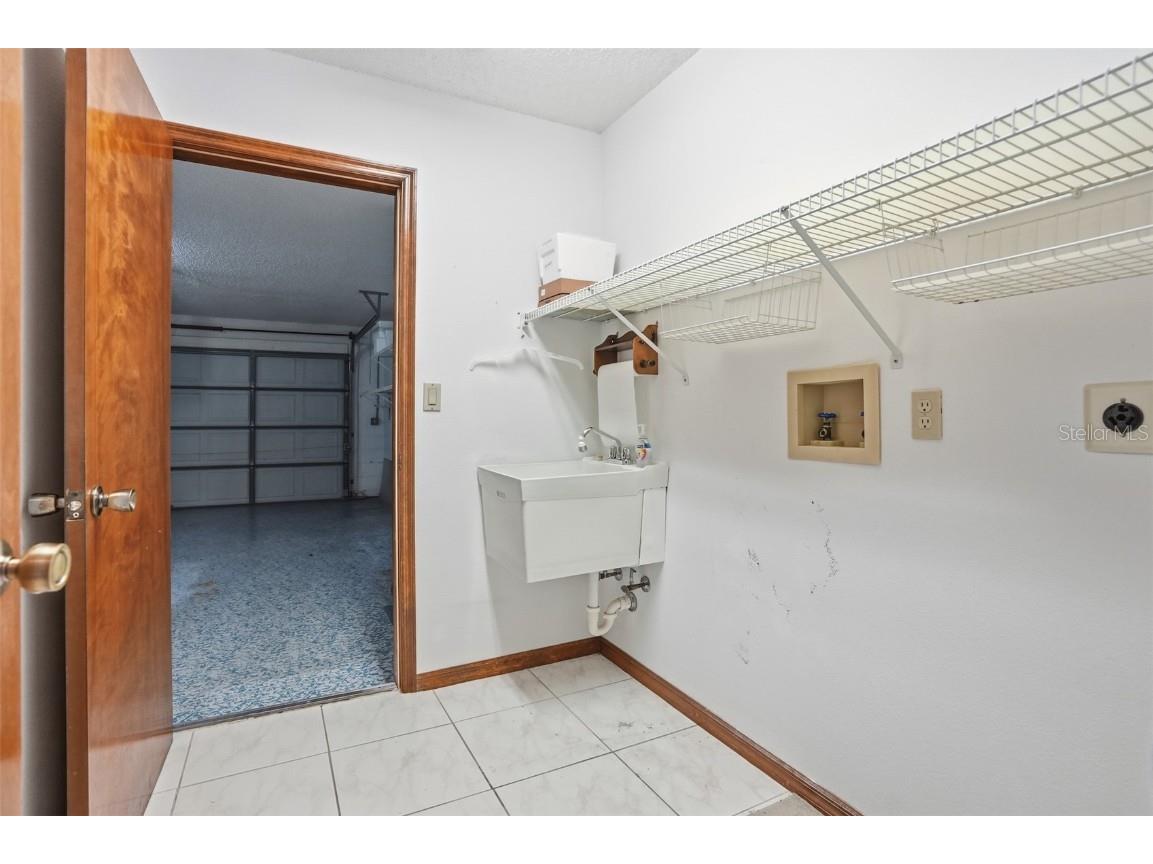 2414 Appian Avenue Spring Hill FL 34608 W7880997 image22